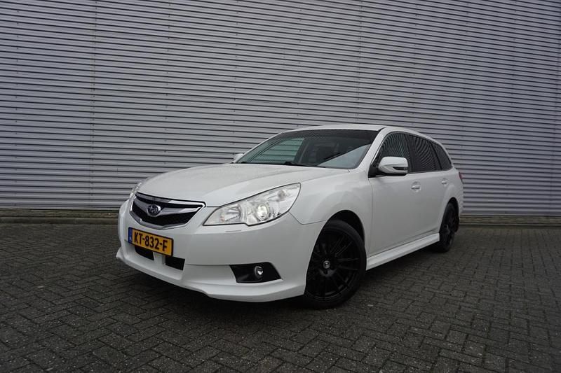 Stationwagon Gebruikt 2011 Subaru Legacy Stationwagen | € 8.950 - Afbeelding 1/4