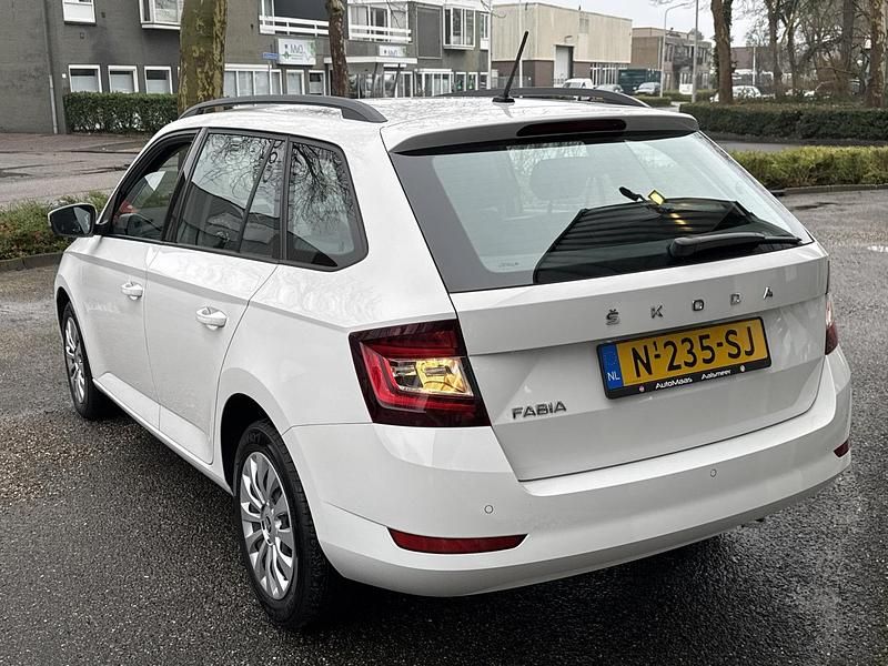 Occasion Skoda Fabia Ambition 95 PK (69 kW) 2022 Wit Hatchback