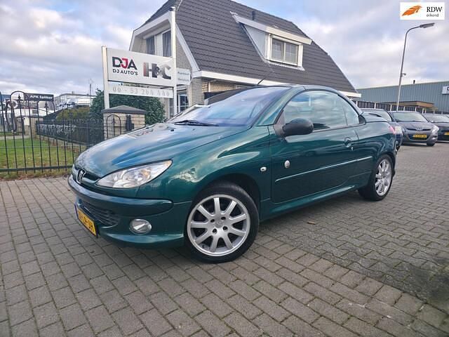 Occasion Peugeot 206 CC Roland Garros 109 PK (80 kW) 2003 Groen Cabriolet