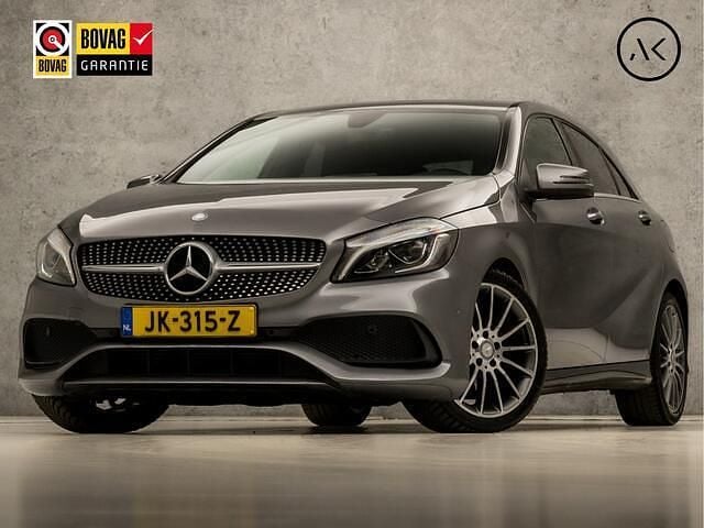 Grijs Gebruikt 2016 Mercedes A180 AMG Hatchback | € 15.945 (Eerlijke prijs) - Afbeelding 1/4