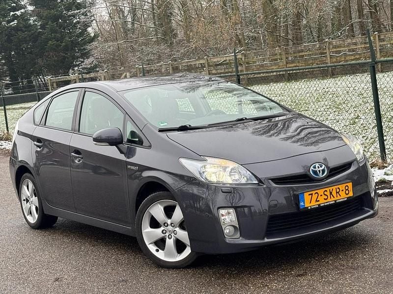 Grijs Occasion 2011 Toyota Prius Business Edition Hatchback | € 6.950 (Eerlijke prijs) - Afbeelding 1/4