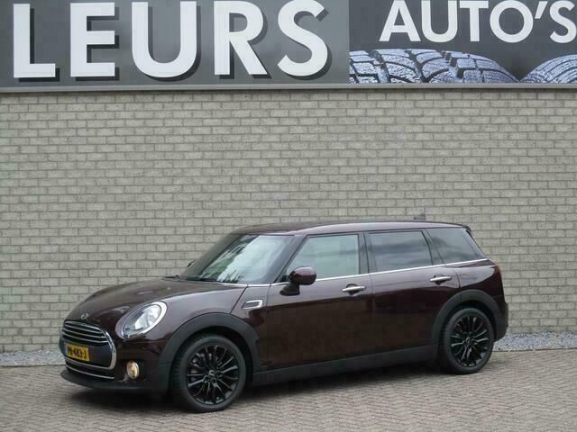 Rood Gebruikt 2017 Mini Clubman Business Stationwagen | € 18.850 (Duur) - Afbeelding 1/4