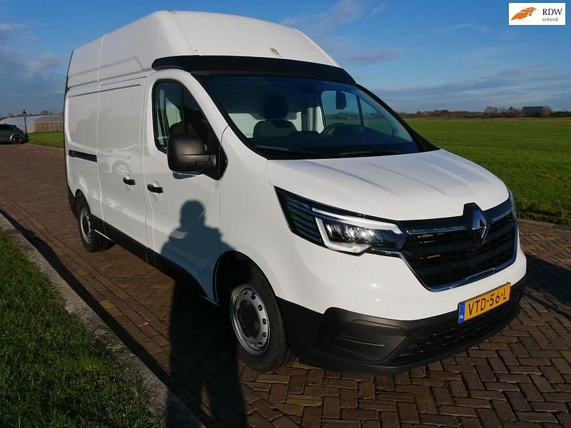 Wit Gebruikt 2022 Renault Trafic Komfort Van | € 19.999 (Super prijs) - Afbeelding 1/3