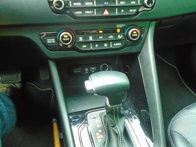 Occasion Kia Niro 140 PK (102 kW) 2018 Blauw SUV