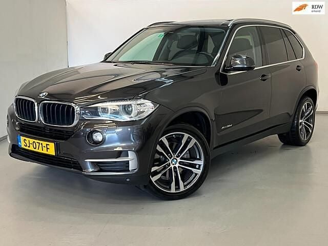 Grijs Occasion 2015 BMW X5 Executive SUV | € 21.450 (Goede deal) - Afbeelding 1/4