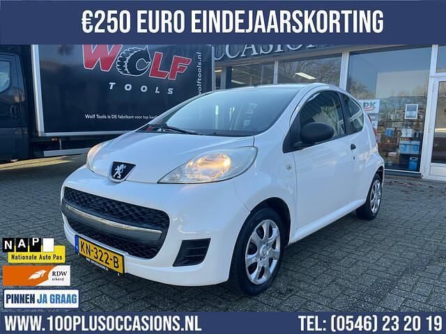 Wit Gebruikt 2009 Peugeot 107 Hatchback | € 2.495 (Eerlijke prijs) - Afbeelding 1/4