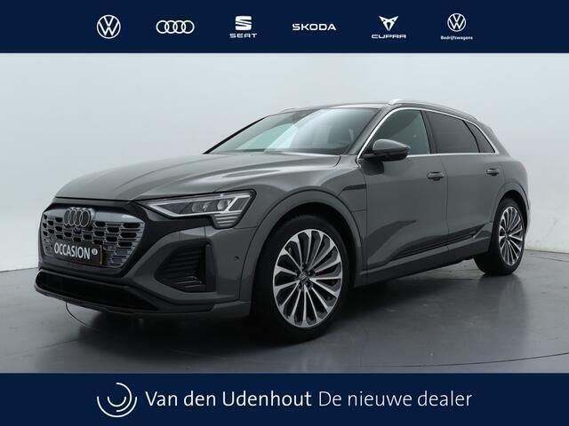 Grijs Gebruikt 2023 Audi Q8 e-tron S-Line SUV | € 67.850 (Iets duurder) - Afbeelding 1/4