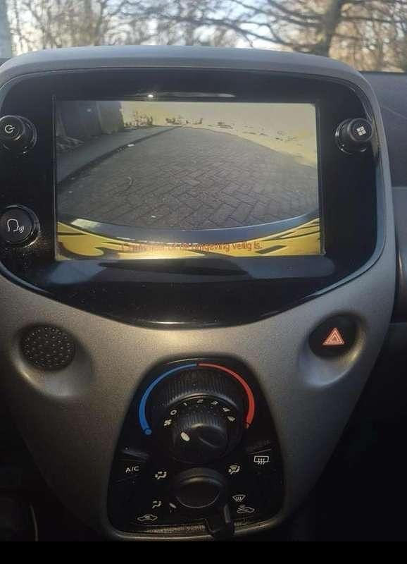 Occasion Toyota Aygo X-play 72 PK (52 kW) 2019 Wit Hatchback