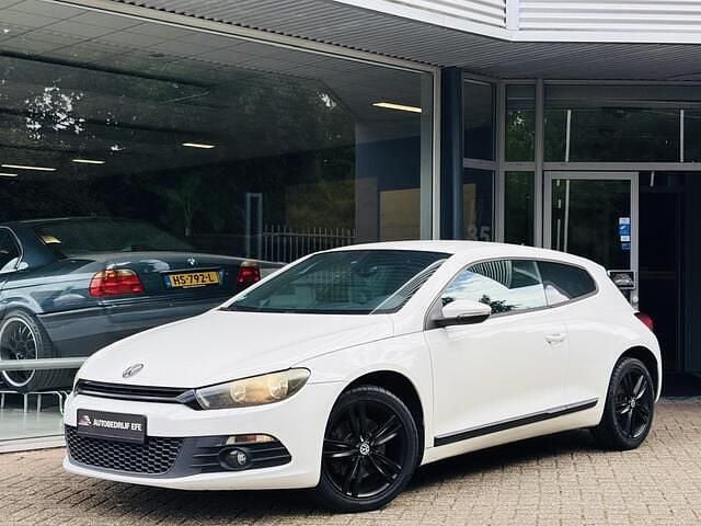 Wit Gebruikt 2008 VW Scirocco Coupé | € 6.799 (Eerlijke prijs) - Afbeelding 1/4
