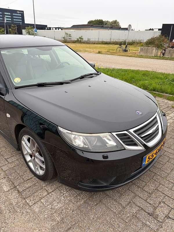 Zwart Gebruikt 2008 Saab 9-3 Stationwagen | € 4.500 (Iets duurder) - Afbeelding 1/4
