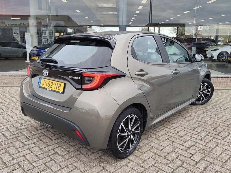 Occasion Toyota Yaris Hybrid Edition 2020 Groen (metallic) Hatchback