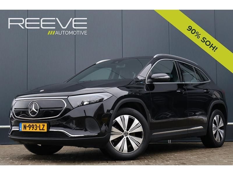 Zwart (metallic) Gebruikt 2021 Mercedes EQA250 Business SUV | € 19.850 (Eerlijke prijs) - Afbeelding 1/4