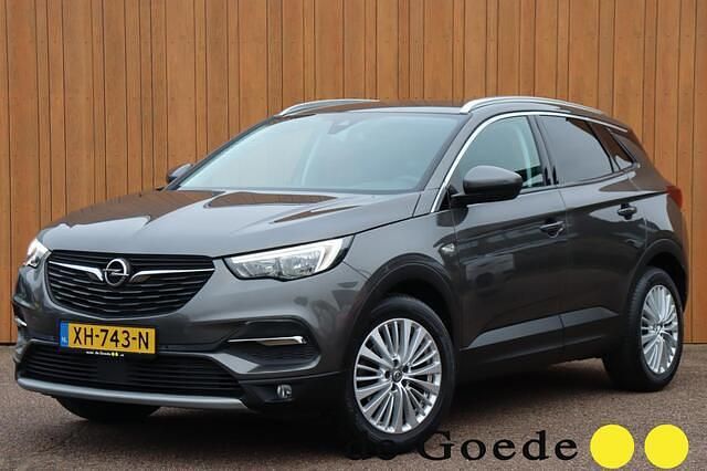 Grijs Occasion 2019 Opel Grandland X Innovation SUV | € 11.940 (Eerlijke prijs) - Afbeelding 1/4
