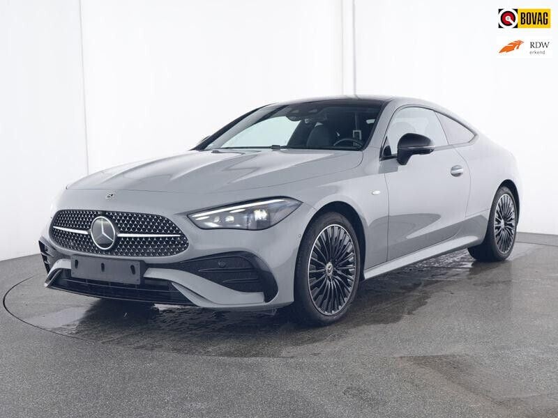 Grijs Gebruikt 2024 Mercedes CLE300 AMG line Coupé | € 73.950 - Afbeelding 1/4