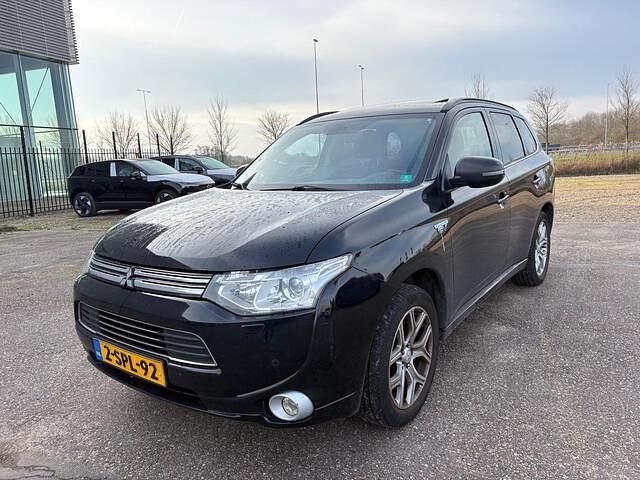 Occasion Mitsubishi Outlander Instyle 121 PK (88 kW) 2013 Zwart SUV