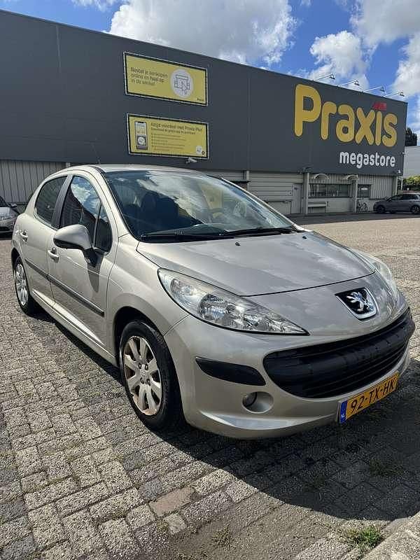 Gebruikt 2007 Peugeot 207 Sedan | € 2.200 (Goede deal) - Afbeelding 1/4