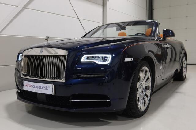 Blauw, metallic lak Gebruikt 2016 Rolls Royce Dawn Cabriolet | € 339.900 - Afbeelding 1/4