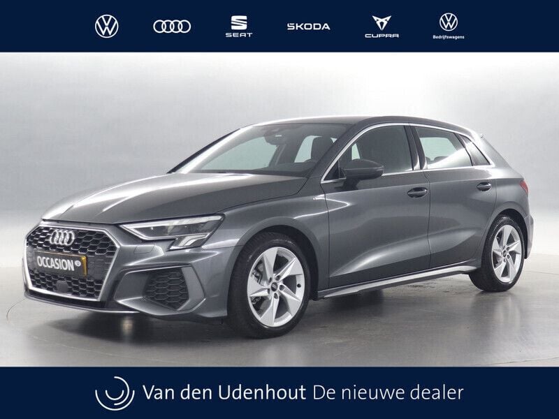 Grijs Gebruikt 2024 Audi A3 Sportback S-Line Hatchback | € 31.340 (Goede deal) - Afbeelding 1/4
