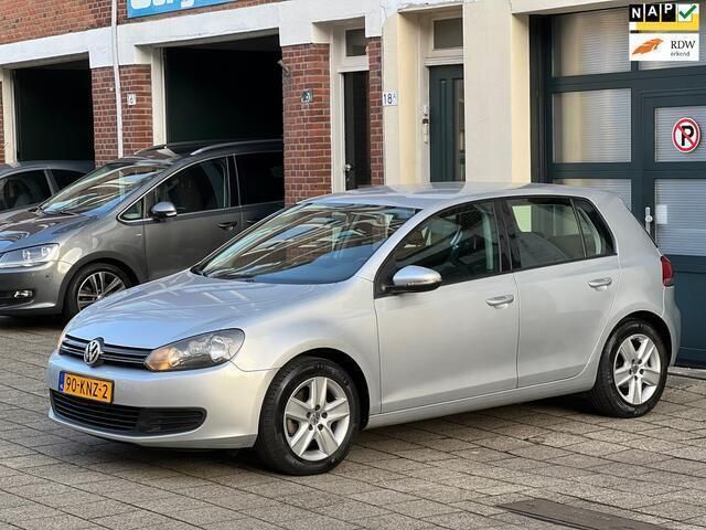 Grijs Gebruikt 2010 VW Golf VI Comfortline Hatchback | € 3.690 (Goede deal) - Afbeelding 1/4