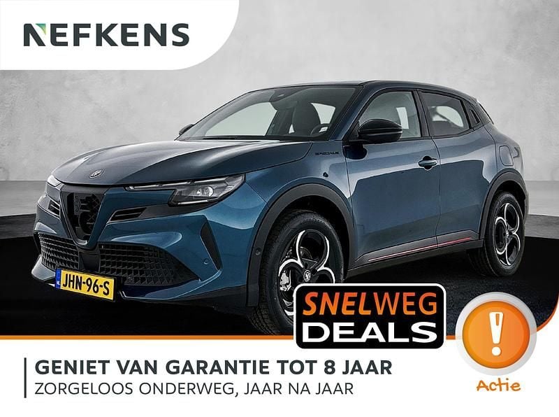 Blauw Nieuw 2025 Alfa Romeo Junior Edizione Speciale SUV | € 37.195 (Eerlijke prijs) - Afbeelding 1/4