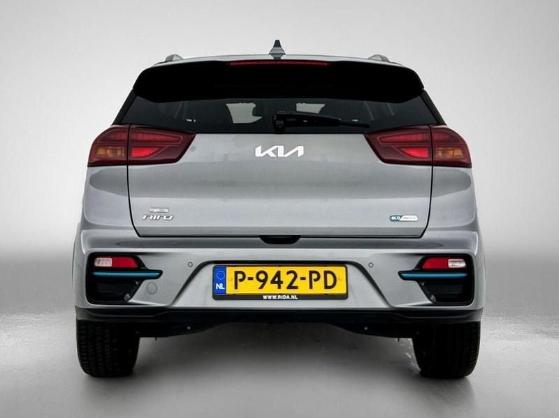 Occasion Kia e-Niro 150 kW (204 PK) 2022 Grijs (metallic) SUV