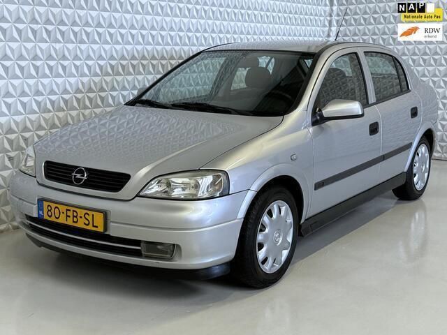 Grijs Gebruikt 2000 Opel Astra | € 999 (Eerlijke prijs) - Afbeelding 1/4