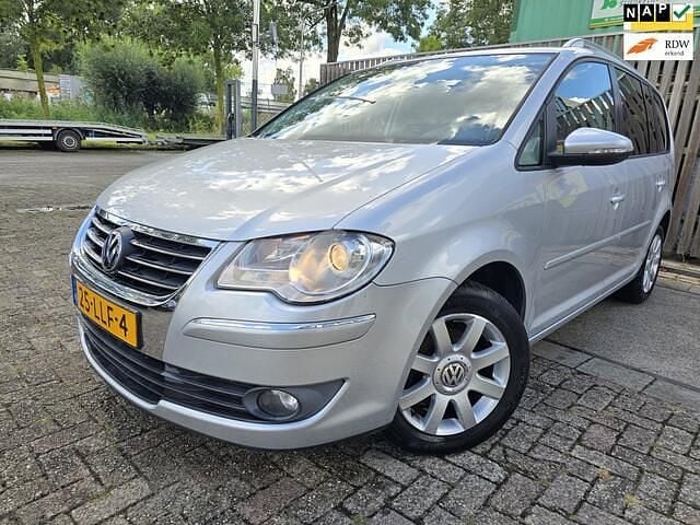 Grijs Gebruikt 2010 VW Touran Highline MPV | € 3.499 (Super prijs) - Afbeelding 1/4