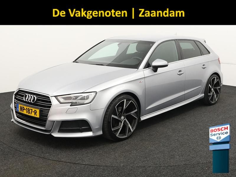 Grijs Gebruikt 2017 Audi A3 Sportback S-Line Hatchback | € 14.450 (Eerlijke prijs) - Afbeelding 1/4