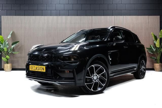 Zwart Gebruikt 2023 Lynk & Co 01 SUV | € 28.450 - Afbeelding 1/4