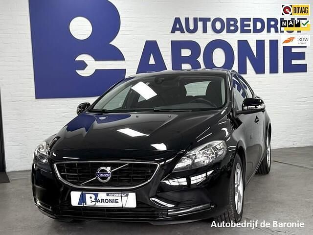 Zwart Gebruikt 2013 Volvo V40 Momentum Stationwagen | € 11.995 (Eerlijke prijs) - Afbeelding 1/4