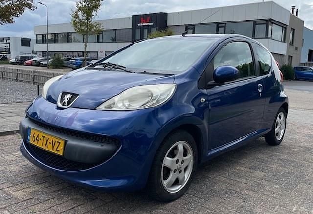 Blauw Gebruikt 2007 Peugeot 107 Hatchback | € 1.449 (Eerlijke prijs) - Afbeelding 1/4
