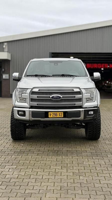 Occasion Ford F-150 Platinum 370 PK (272 kW) 2015 Zilver (metallic) Pickup