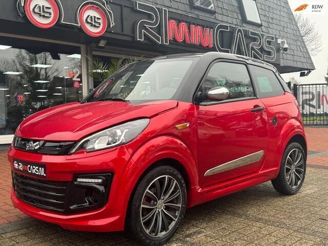Rood Gebruikt 2019 Ligier JS50 Hatchback | € 12.995 (Eerlijke prijs) - Afbeelding 1/4