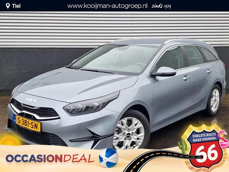 Grijs Gebruikt 2023 Kia Ceed Stationwagen | € 24.850 (Eerlijke prijs) - Afbeelding 1/4