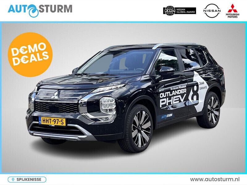 Zwart Gebruikt 2025 Mitsubishi Outlander P-HEV Edition SUV | € 54.249 - Afbeelding 1/4