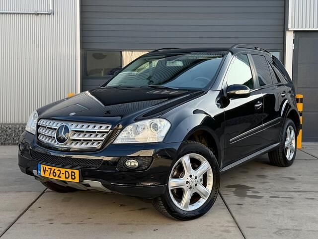 (metallic) Occasion 2007 Mercedes 280 Van | € 7.999 (Eerlijke prijs) - Afbeelding 1/4