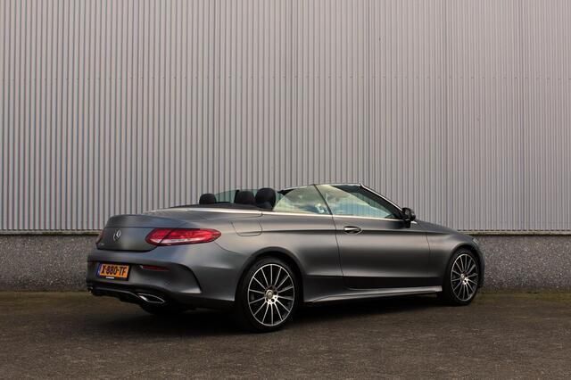 Occasion Mercedes C250 AMG line 211 PK (155 kW) 2016 Grijs, metallic lak Cabriolet