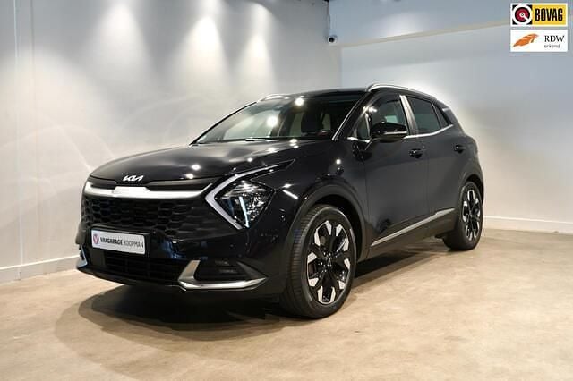 Zwart Gebruikt 2022 Kia Sportage SUV | € 28.995 (Eerlijke prijs) - Afbeelding 1/4