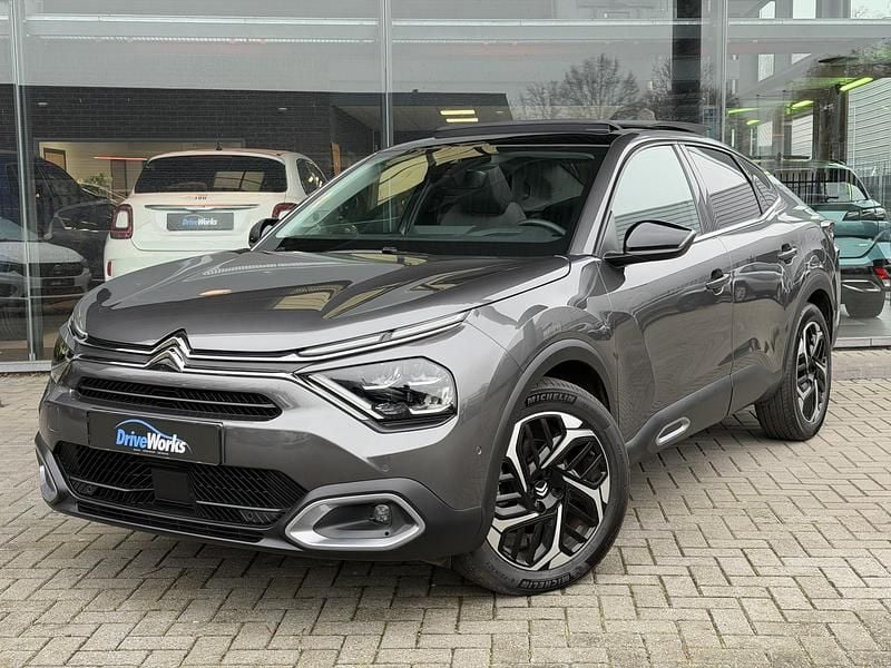 Grijs Gebruikt 2024 Citroën C4 X PureTech SUV | € 23.394 (Eerlijke prijs) - Afbeelding 1/4
