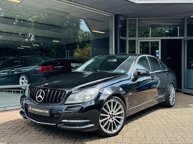 Zwart Gebruikt 2011 Mercedes C180 Avantgarde Sedan | € 7.999 (Eerlijke prijs) - Afbeelding 1/4