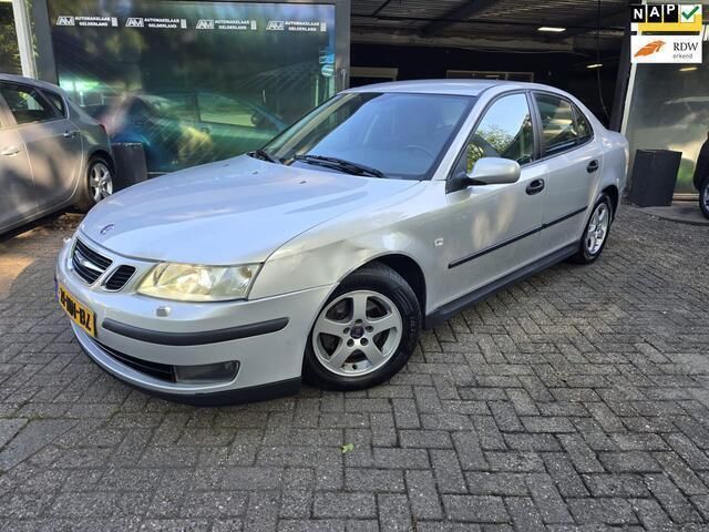 Grijs Gebruikt 2003 Saab 9-3 Linear Sedan | € 1.950 - Afbeelding 1/4