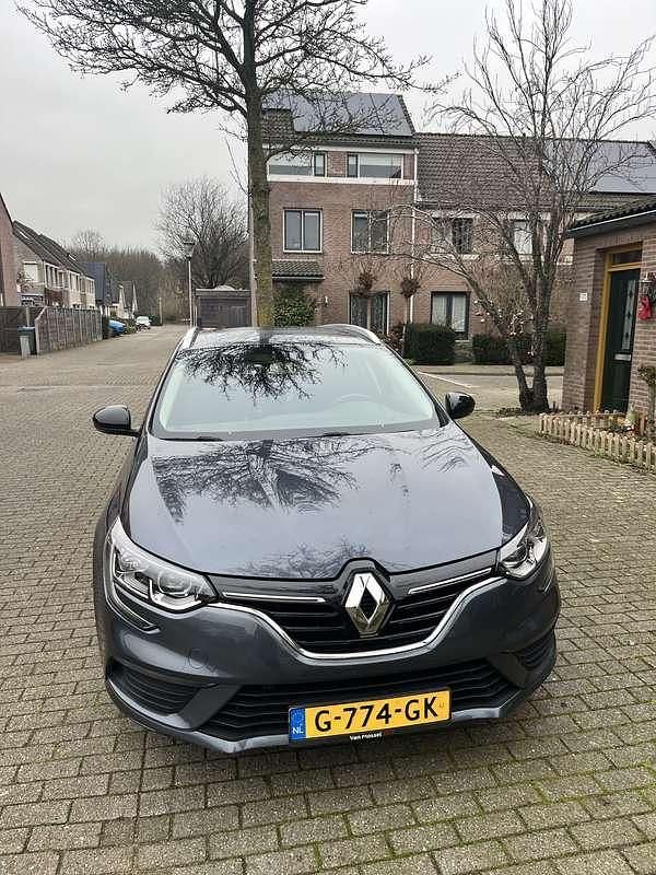 Occasion Renault Mégane GrandTour LIMITED 116 PK (85 kW) 2019 Stationwagen