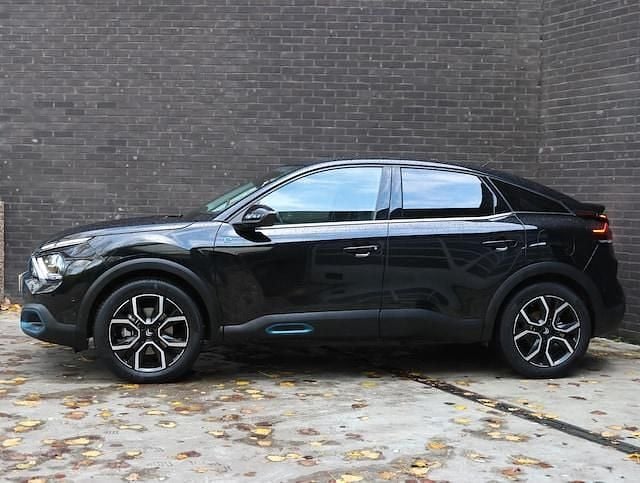 Occasion Citroën e-C4 Business Class 100 kW (136 PK) 2023 Zwart SUV