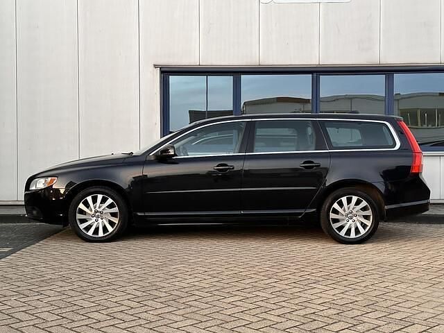 Occasion Volvo V70 179 PK (131 kW) 2011 Zwart Stationwagen