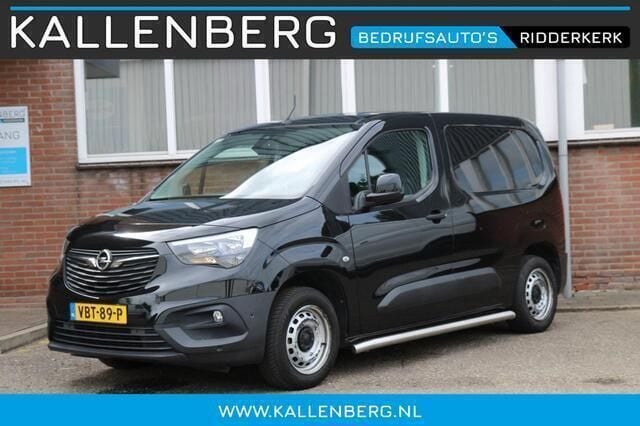 Zwart Gebruikt 2019 Opel Combo Edition MPV | € 9.900 (Eerlijke prijs) - Afbeelding 1/4