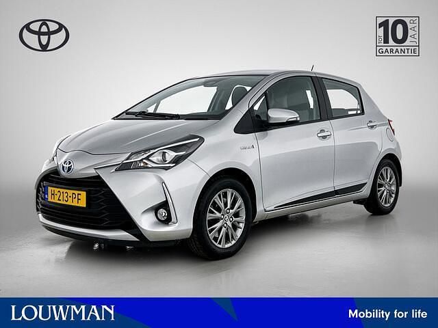 Grijs Occasion 2018 Toyota Yaris Executive Hatchback | € 16.450 (Eerlijke prijs) - Afbeelding 1/3