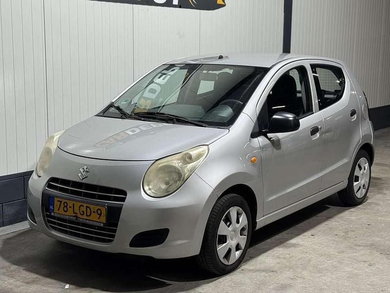 Grijs Occasion 2010 Suzuki Alto Comfort Hatchback | € 1.499 (Eerlijke prijs) - Afbeelding 1/4