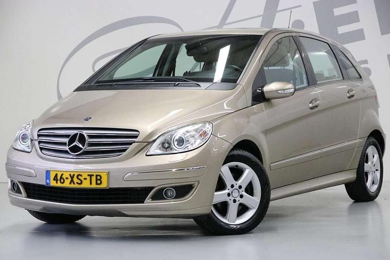 Beige Gebruikt 2007 Mercedes B170 MPV | € 7.450 (Eerlijke prijs) - Afbeelding 1/4