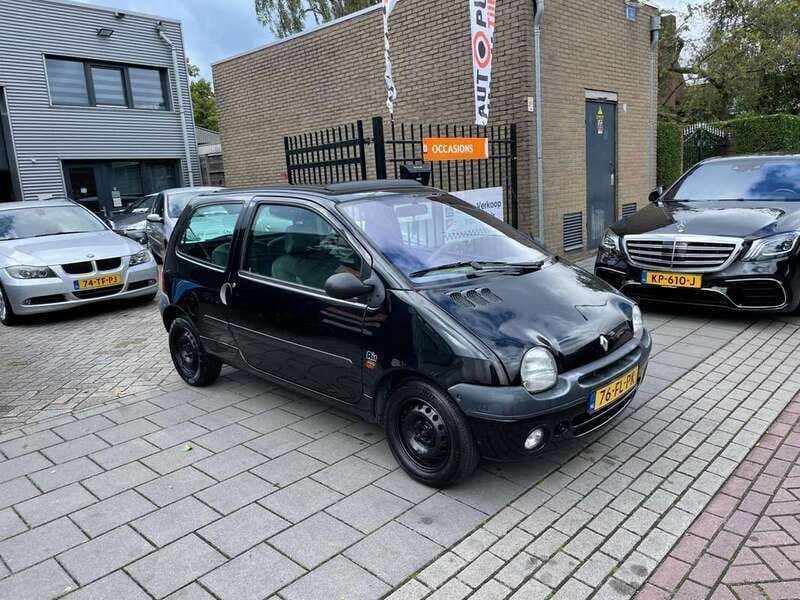 Occasion Renault Twingo 58 PK (42 kW) 2000 Zwart, metallic lak Hatchback