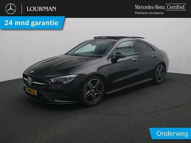 Zwart Gebruikt 2021 Mercedes CLA180 Business Sedan | € 30.945 (Eerlijke prijs) - Afbeelding 1/4